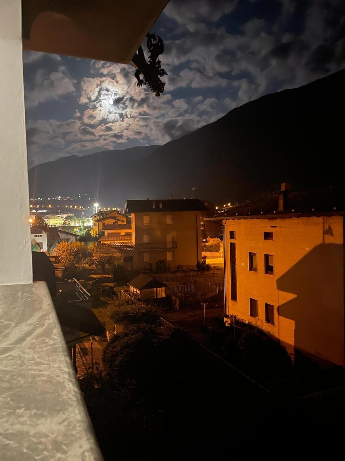 Ampio Appartamento Con Vista “Casa Magro” Tirano Exterior foto
